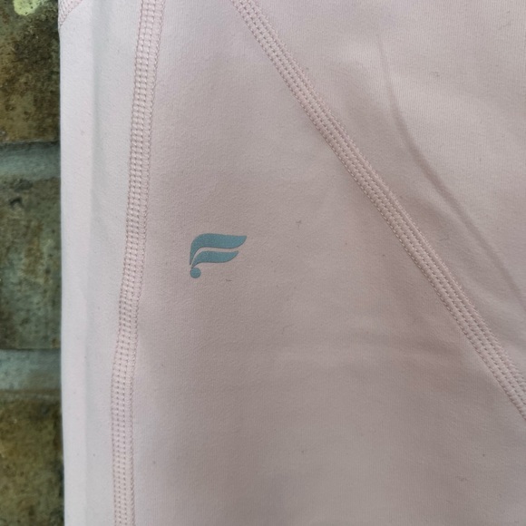 Fabletics Light Pink Leggings - Picture 5 of 7